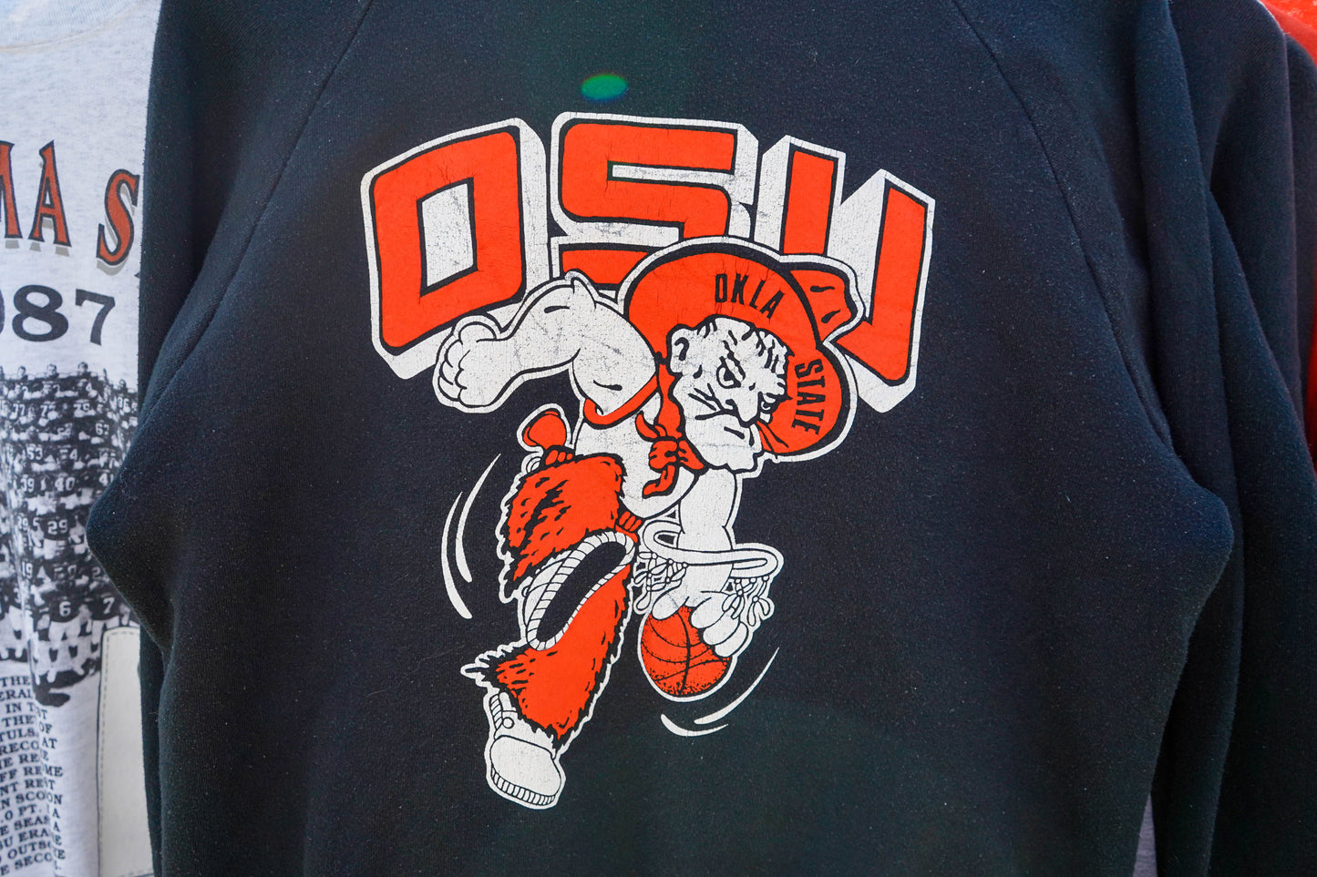OSU BASKETBALL PETE CREW SIZE LARGE