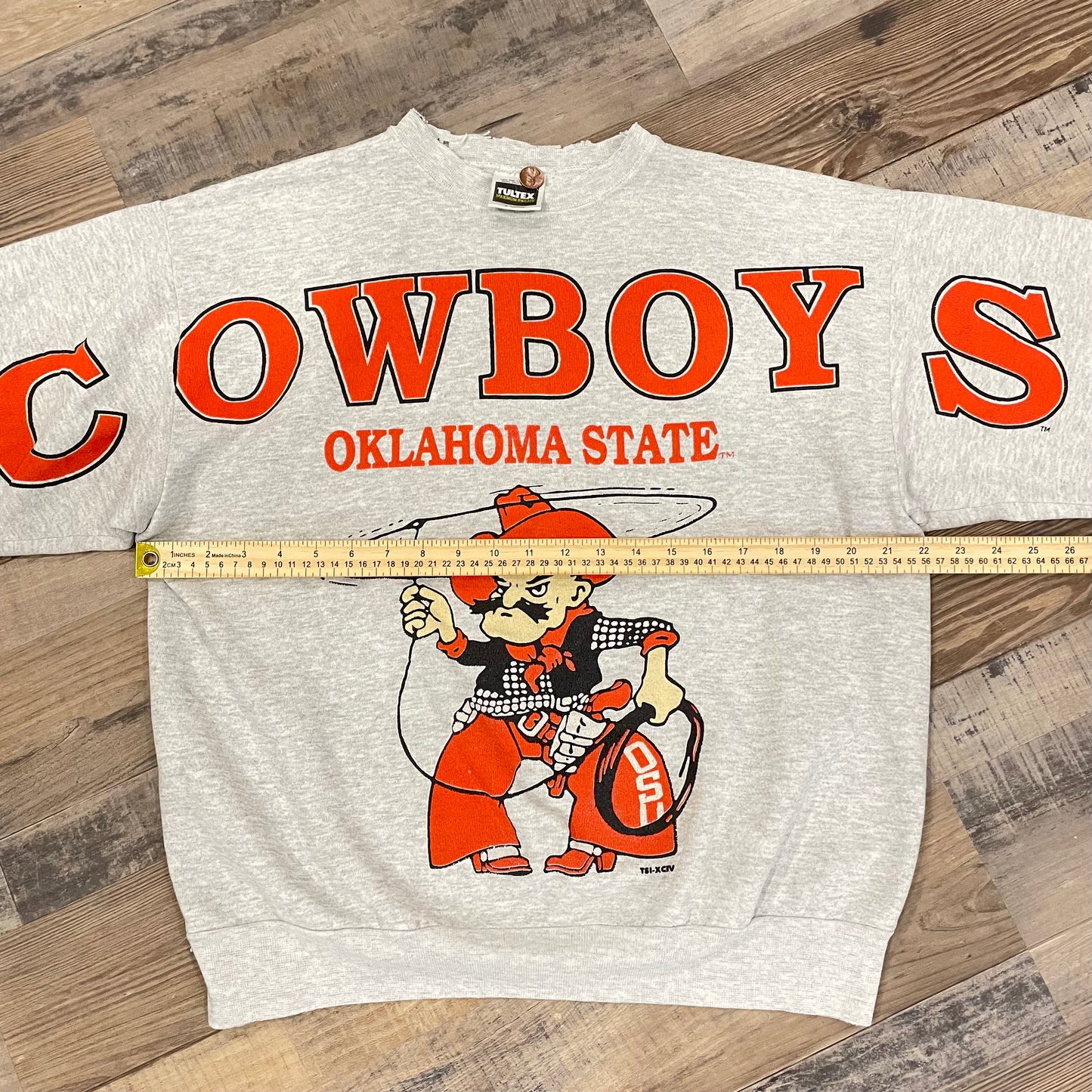 OSU COBOYS SPELLOUT LASSO PETE SIZE XL (MEASURES MEDIUM)