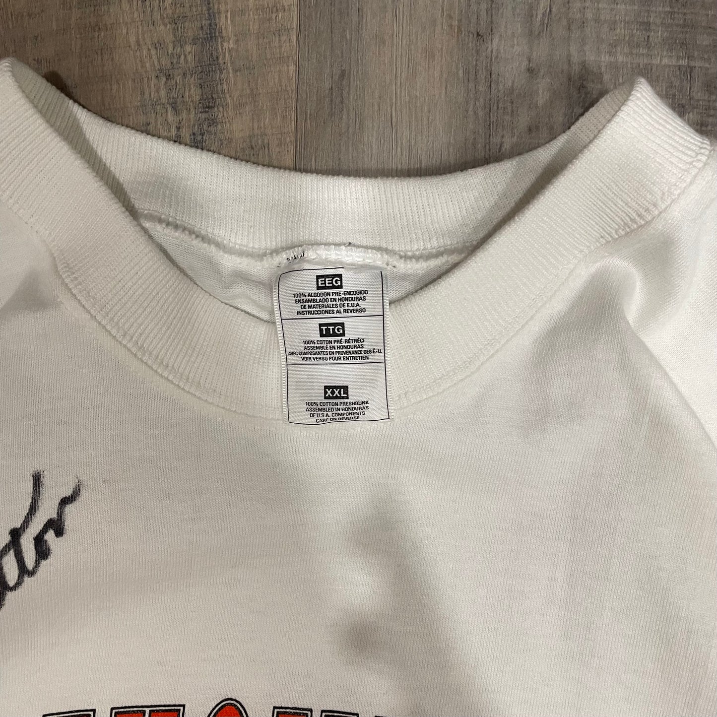 OSU EDDIE SUTTON SIGNED BASKETBALL T-SHIRT SIZE 2XL