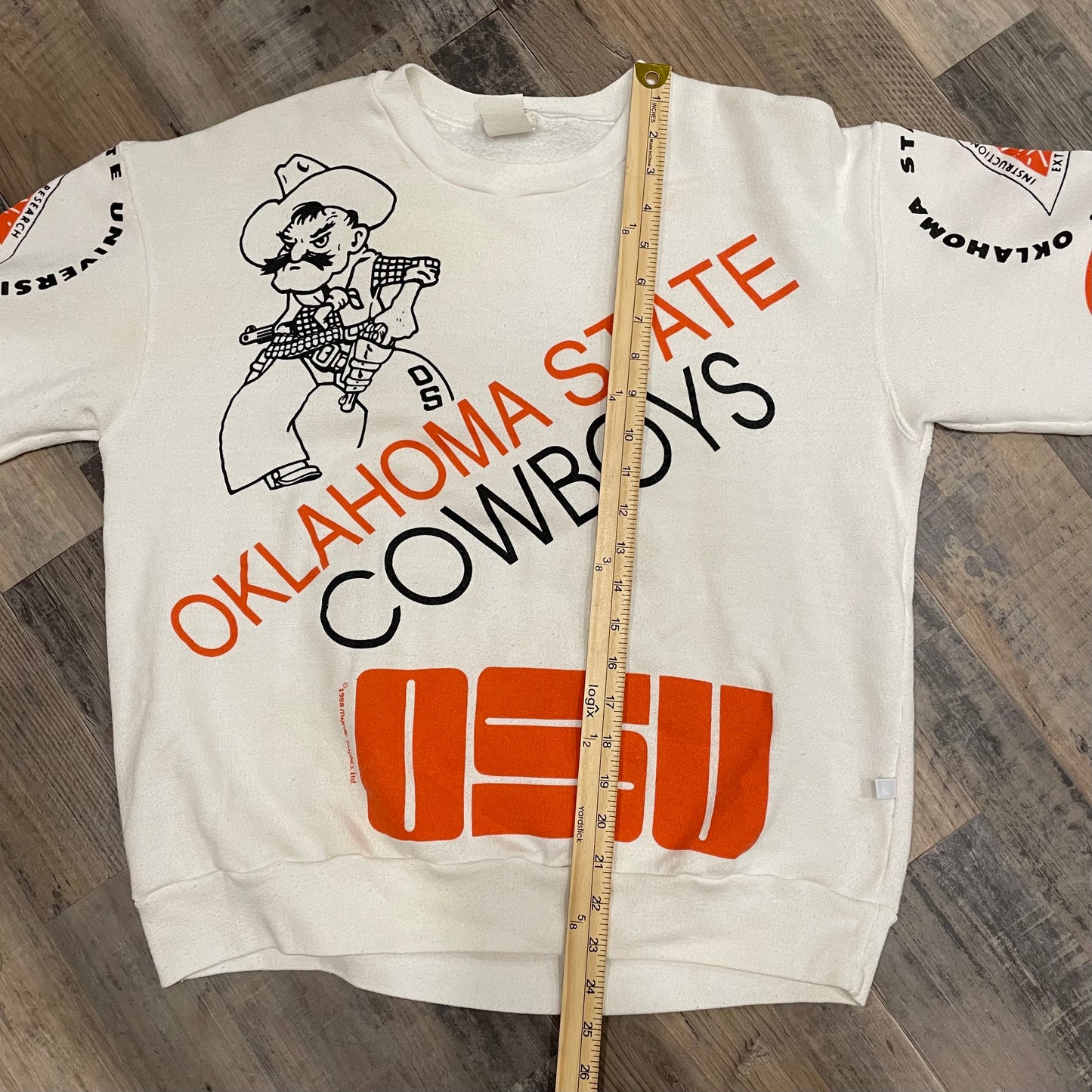 OSU COWBOYS AOP CREWNECK SIZE LARGE