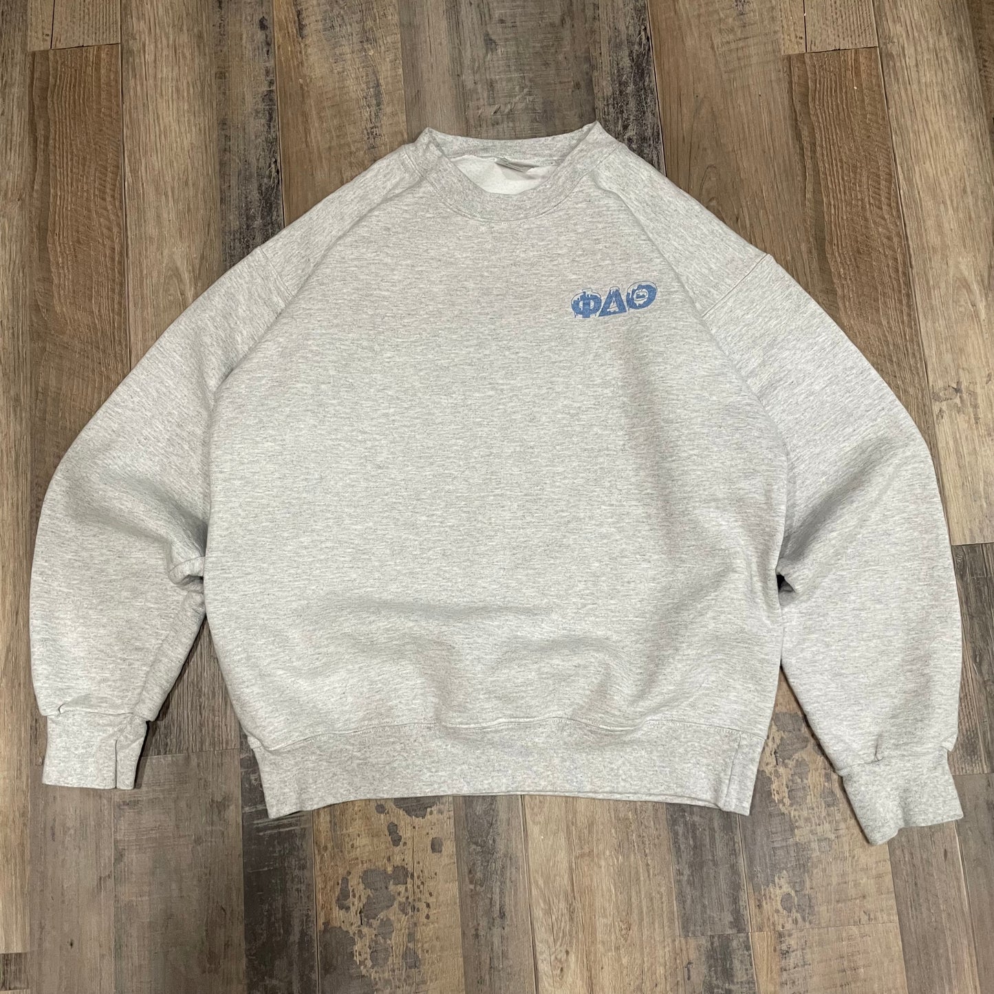 PHI DELTA THETA CREWNECK SIZE SMALL