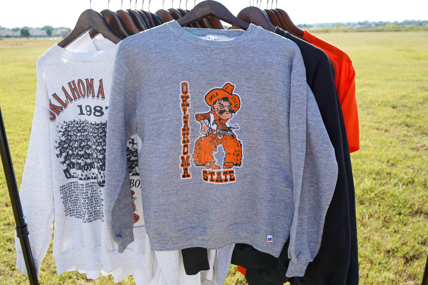OSU PISTOL PETE DESIGN CREWNECK SIZE MEDIUM